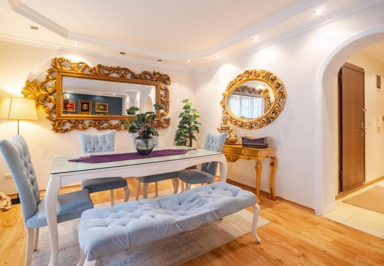 Appartamento Exclusive Flat With Balcony In Nisantasi Provincia di Provincia di Istanbul Esterno foto