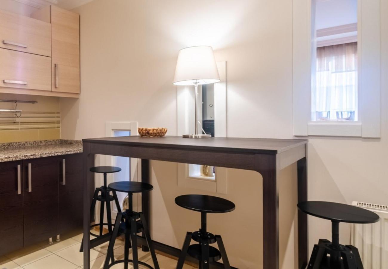 Appartamento Exclusive Flat With Balcony In Nisantasi Provincia di Provincia di Istanbul Esterno foto