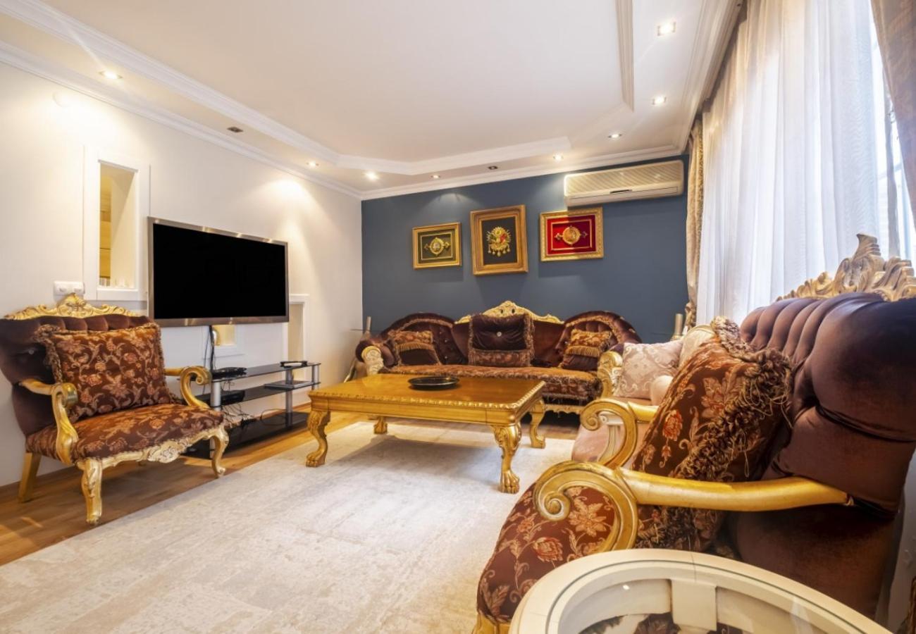 Appartamento Exclusive Flat With Balcony In Nisantasi Provincia di Provincia di Istanbul Esterno foto