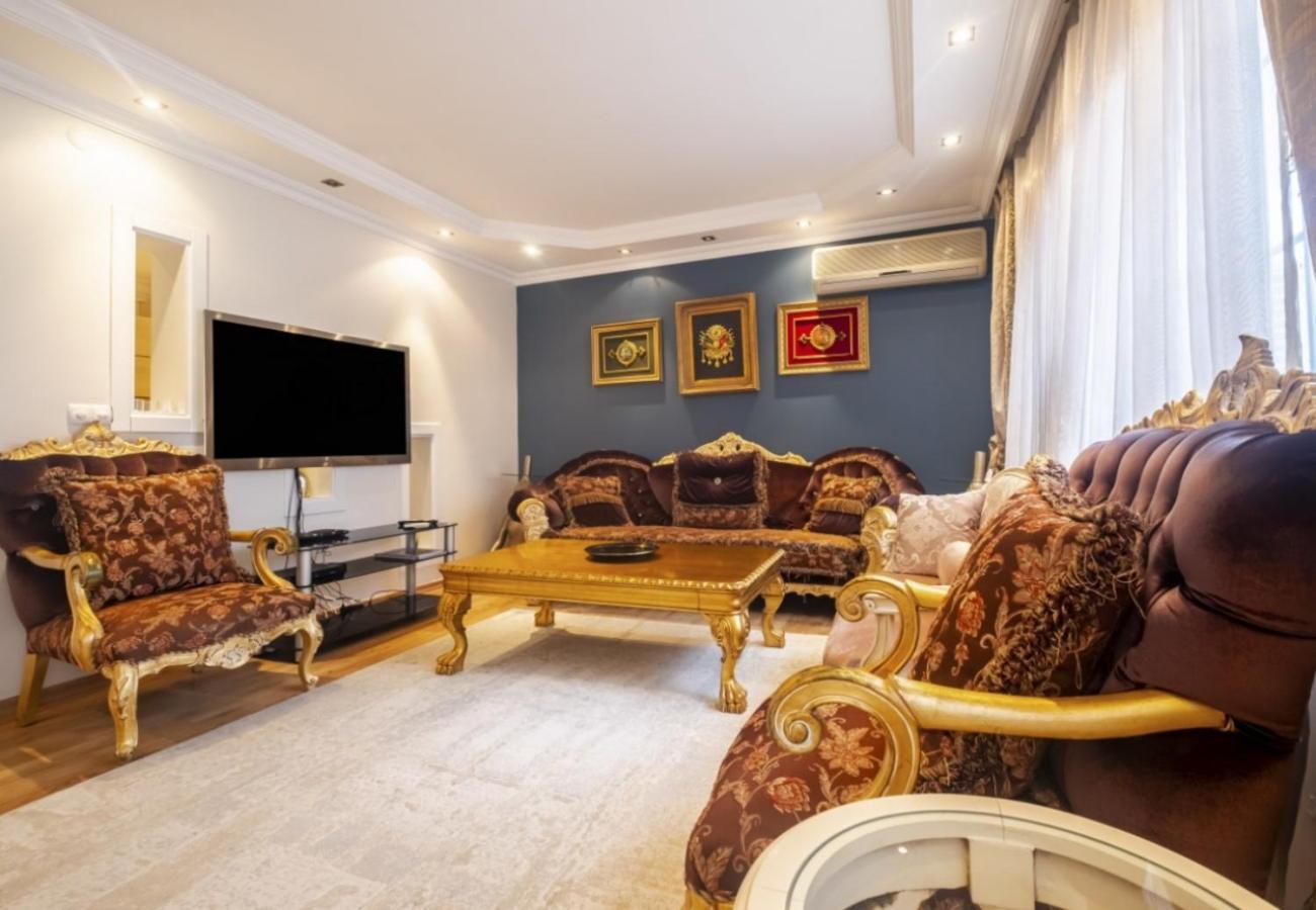 Appartamento Exclusive Flat With Balcony In Nisantasi Provincia di Provincia di Istanbul Esterno foto